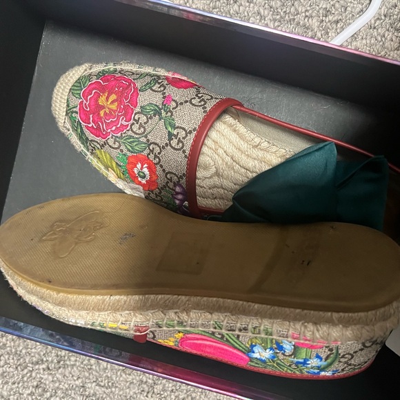 100% authentic Gucci espadrilles size  39.5 - Picture 2 of 3